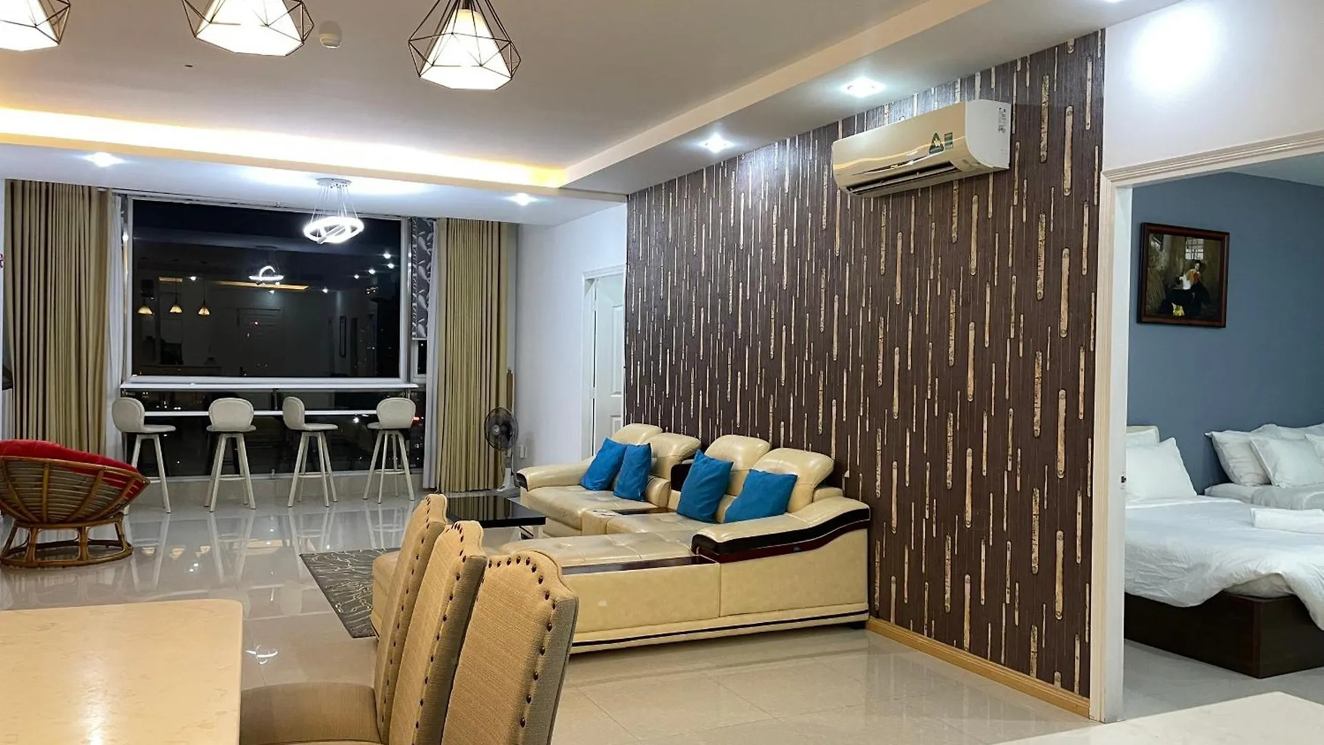 Nice Penthouse 4 Bed Room In Vung Tau 0*,